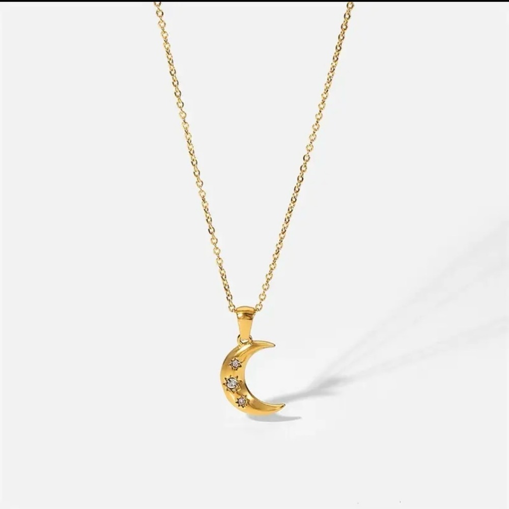 Stainless Steel crescent Moon Pendant Simplicity Necklace